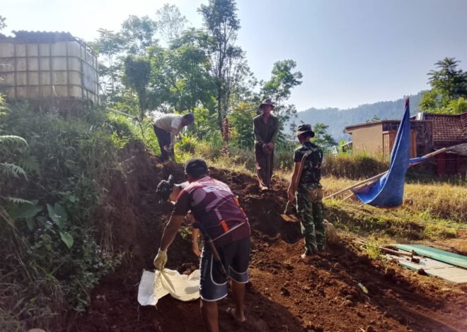 Progres Pembangunan Lima Unit MCK TMMD Ke-129 Kodim 0608/Cianjur Tembus 53,4 Persen