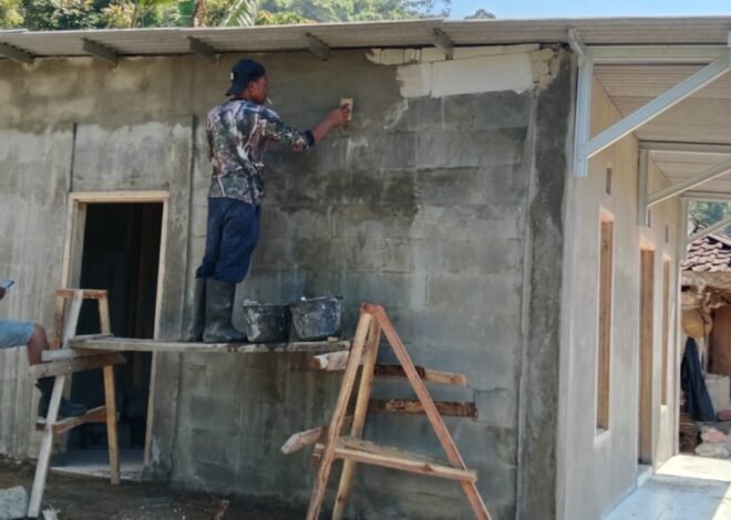 Satgas TMMD Ke-129 Kodim 0608/Cianjur Rampungkan Instalasi Listrik Rumah Bapak Burhanudin, Rutilahu Kian Layak Huni