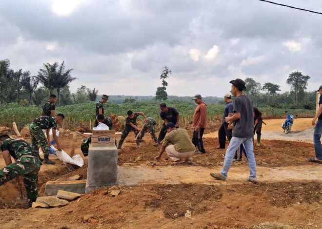 Warga Kompak Rapikan Timbunan Gorong-Gorong, Wujudkan Akses Jalan Penghubung Dua Kecamatan