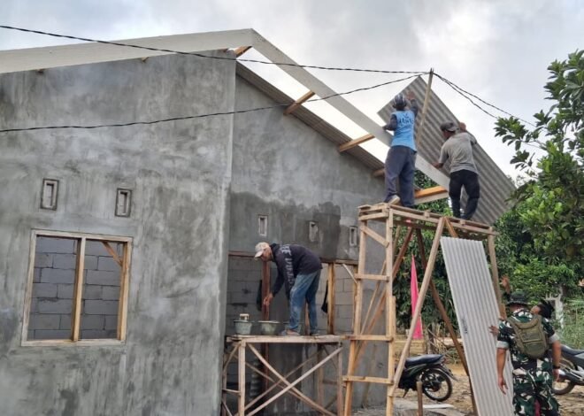Pemasangan Atap Asbes RTLH Dikebut, Harapan Baru Sandri Mulai Terlihat Nyata