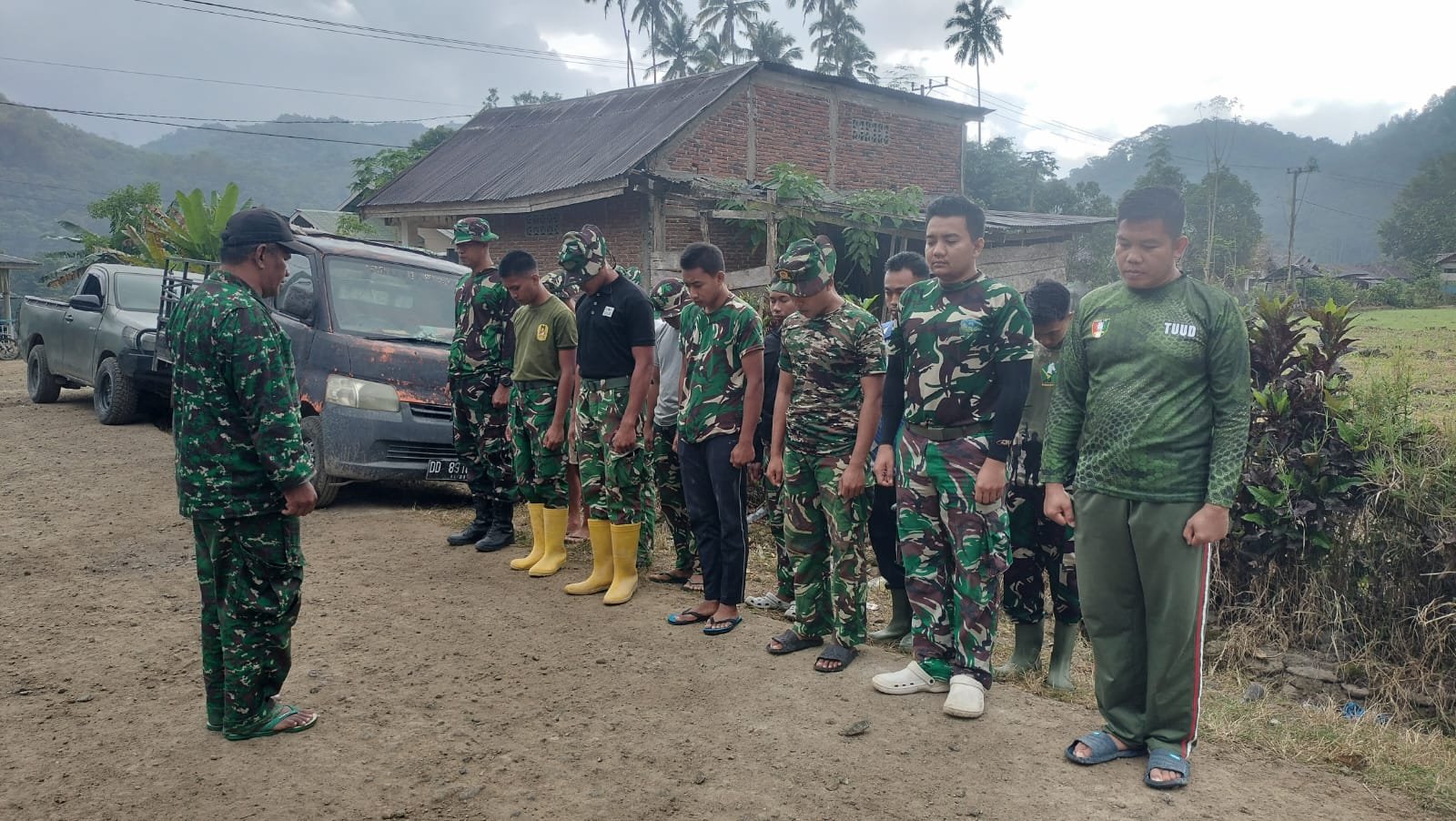 Kegiatan Awal TMMD Ke-129, Personel Satgas Kodim 1407/Bone Gelar Apel Pagi