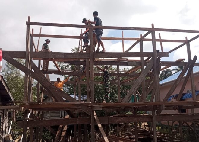 Progres RTLH Pak Hamsah Capai Tahap Pemasangan Atap, Satgas TMMD Kodim 0911/Nunukan Wujudkan Hunian Layak