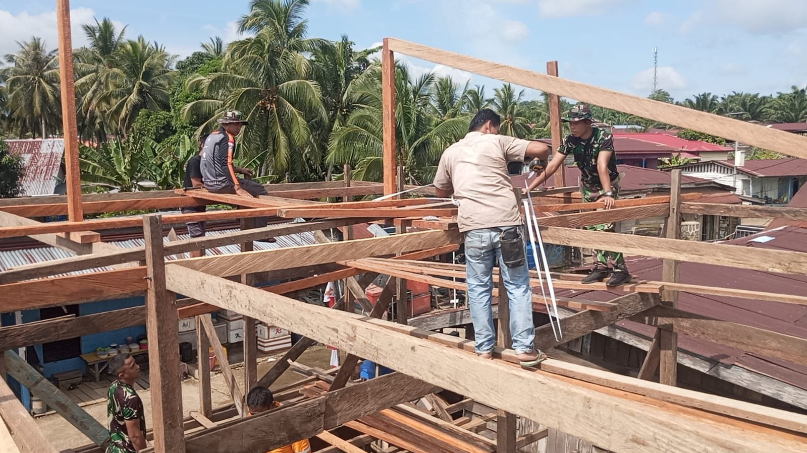 Pernah Diterjang Longsor, Rumah Pak Hamsah Kini Bangkit Berkat Program RTLH TMMD Kodim 0911/Nunukan