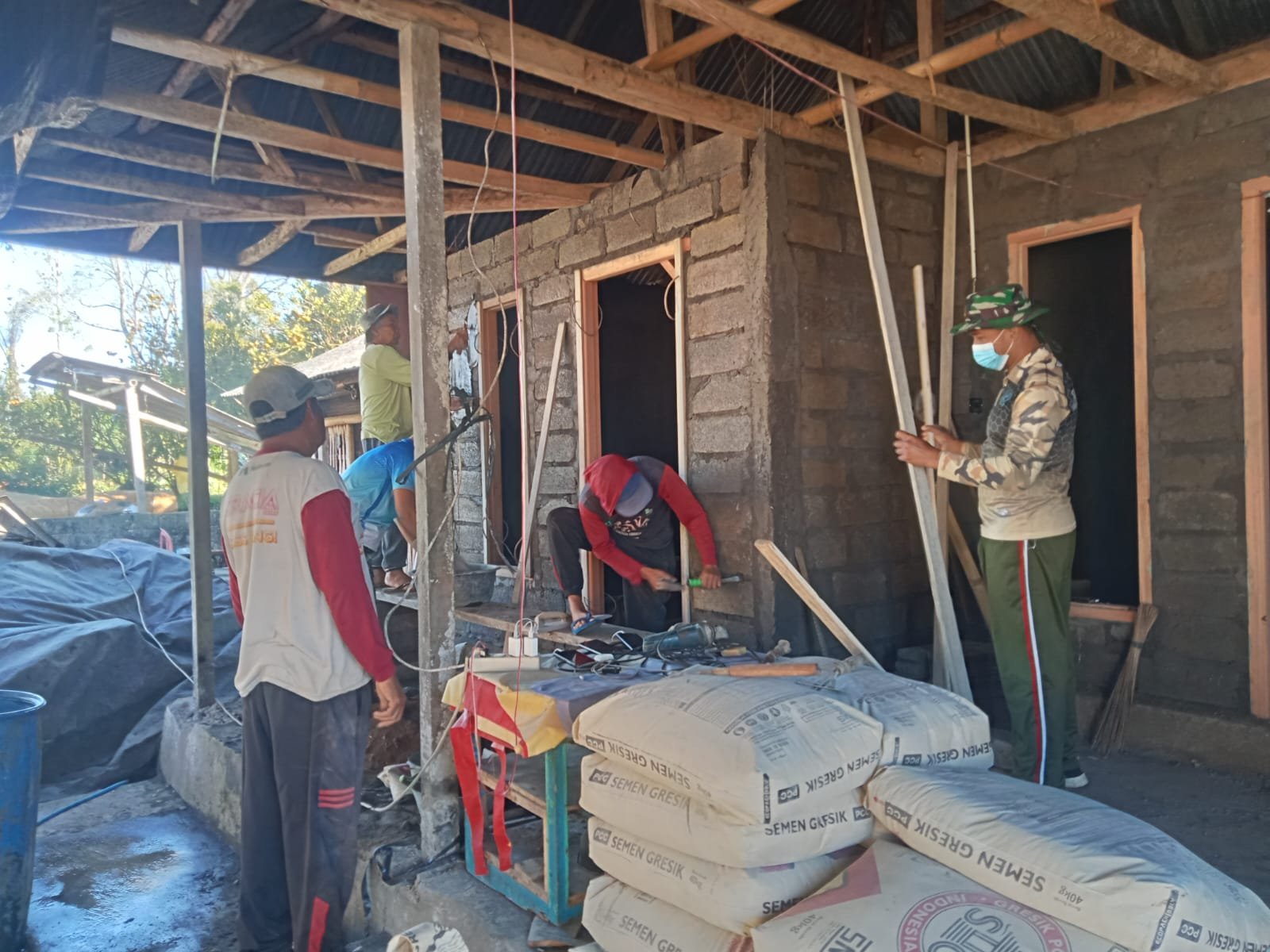 Wayan Pasta Bersyukur Rumahnya Dibangun Melalui Program TMMD Ke-129 Kodim 1626/Bangli
