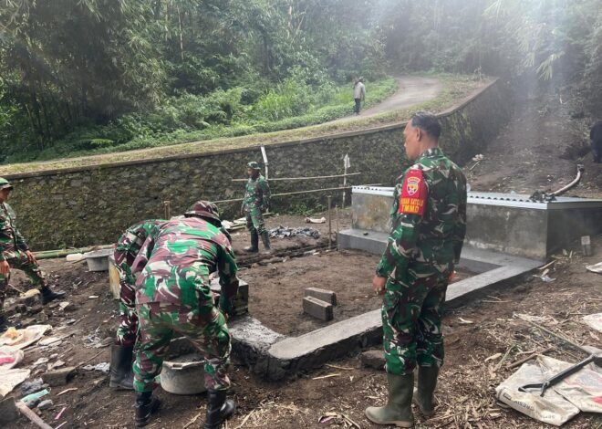 Sokong Kebutuhan Air Bersih Warga, Wadansatgas TMMD 1626/Bangli Pacu Pengerjaan Bak Air di Kintamani