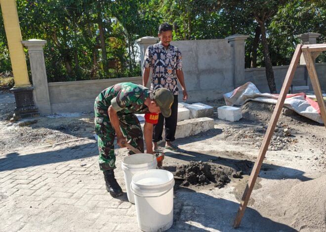 Kehadiran Babinsa di Tengah Warga Perkuat Sinergi dan Sukseskan TMMD ke-129