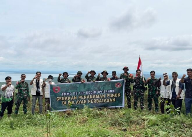 Satgas TMMD ke-129 Tanam Pohon Buah di Puncak Perbatasan RI-Malaysia