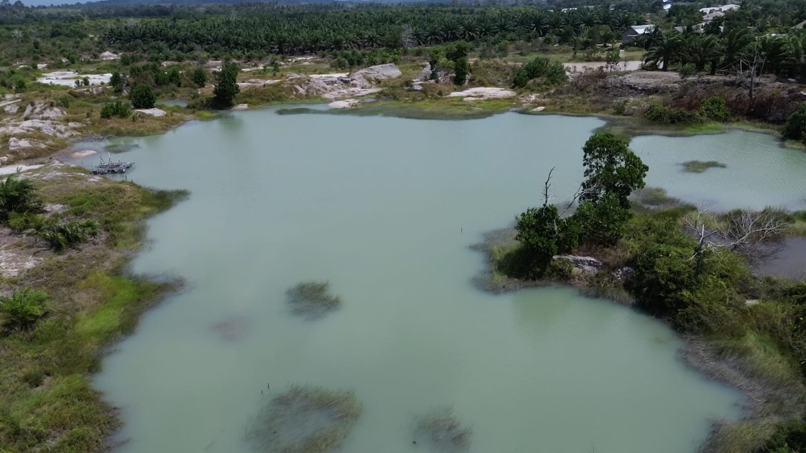 Puluhan Tahun Bergantung Danau Bekas Tambang, Warga Deniang Sambut Hadirnya Sumur Bor TMMD 129