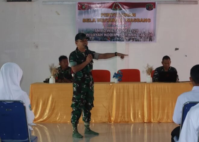 Hadirkan Ceria di Perbatasan, Satgas TMMD ke-129 Ajak Anak-Anak SD dan SMP Belajar Bersama di Kantor Desa Liang Bunyu