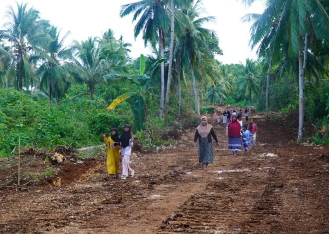 Masyarakat Kepulauan Umbele Antusias Sambut Pembukaan Jalan TMMD Ke-129