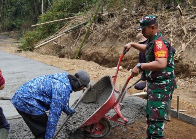 Dansatgas TMMD Ke-129 Kodim 1626/Bangli Turun Tangan, Pengecoran Jalan Kian Dipercepat