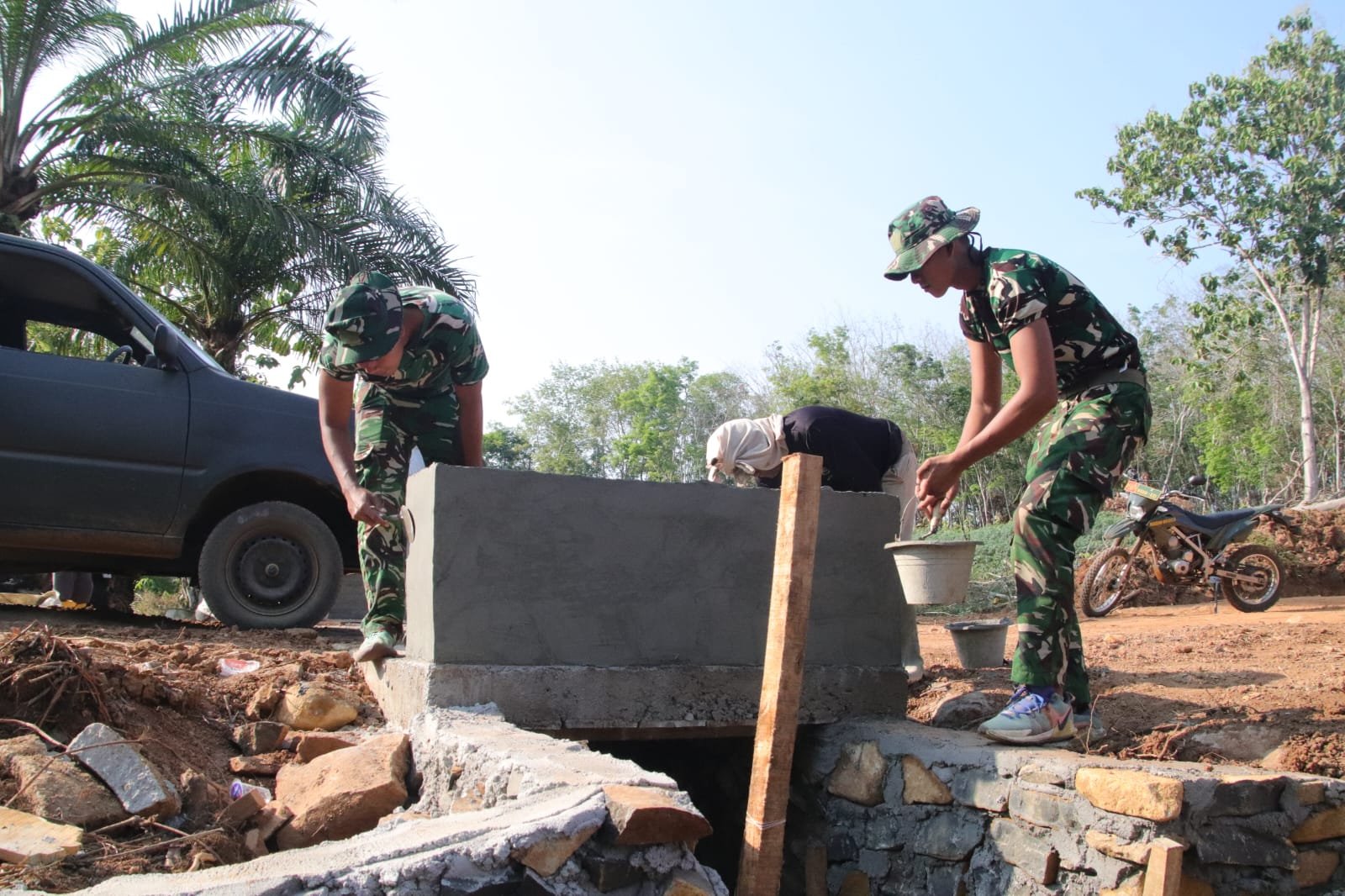 Sasaran Gorong-Gorong TMMD ke-129 di Desa Baru Raharja Masuki Tahap Finishing