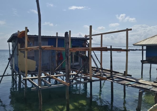 Pemasangan Tiang Rumah Tandai Kemajuan Renovasi RTLH Milik Ibu Samsia di Desa Umbele