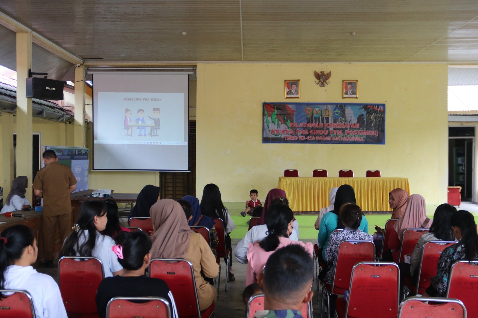 Satgas TMMD ke-129 Kodim 0413/Bangka Gandeng BKKBN Tingkatkan Kesadaran Warga tentang Keluarga Berencana