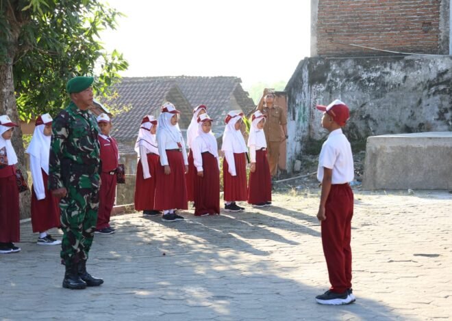 TMMD Hadir di Sekolah, Upacara Bendera Jadi Media Pembinaan Karakter Generasi Muda