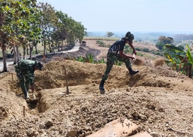 Tetesan Keringat Prajurit Jadi Saksi, Satgas TMMD Ke-129 Mulai Gali Fondasi Tandon Air Penyalur Air Bersih Tlemang-Bakon