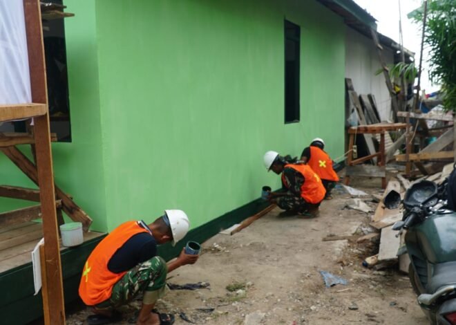 Pengecatan RTLH Sasaran 1 TMMD Ke-129 Jadi Penanda Rumah Bapak Walianto Kian Layak Huni