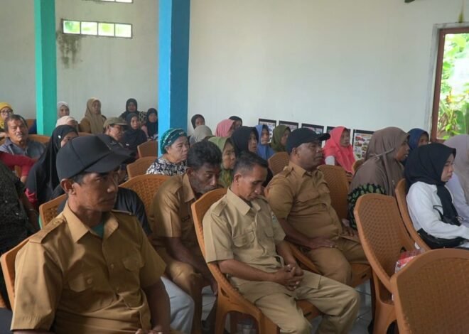 Ibu-Ibu dan Bapak-Bapak Desa Polewali Antusias Ikuti Penyuluhan Kesehatan dan Pencegahan Stunting