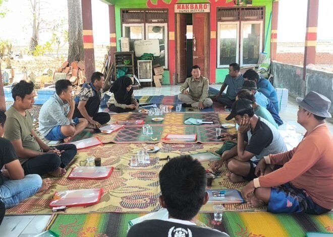 Lindungi Hasil Panen, TMMD ke-129 Kodim 0620/Kab. Cirebon Gandeng Dinas Pertanian Sosialisasikan Pengendalian Hama Tikus kepada Petani Desa Luwung Kencana