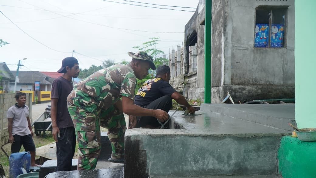 Renovasi RTLH Milik Bapak Hardi di Desa Pulau Dua Masuki Tahap Finishing Pengecatan