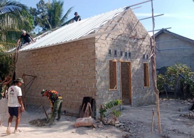 TMMD Ke-129 Kodim 0413/Bangka: Pengerjaan Rumah Pak Iwan Masuki Tahap Pemasangan Rangka Atap