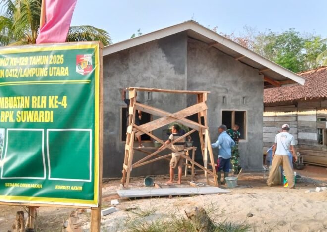 Air Mata Bahagia Suwardi: Saat Rumah Impian Lahir dari Keringat TNI dan Warga Desa Baru Raharja.