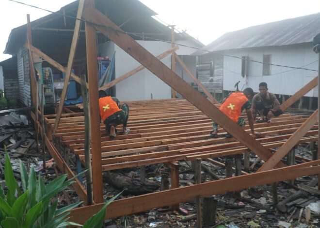 Satgas TMMD Reguler Ke-129 Percepat Pemasangan Pondasi RTLH Milik Ibu Rini