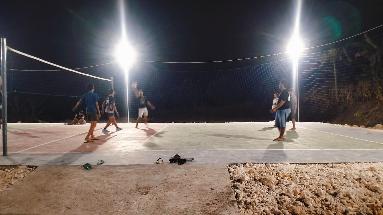 Lapangan Voli TMMD 129 Jadi Magnet Aktivitas Malam Pemuda Desa Tlemang
