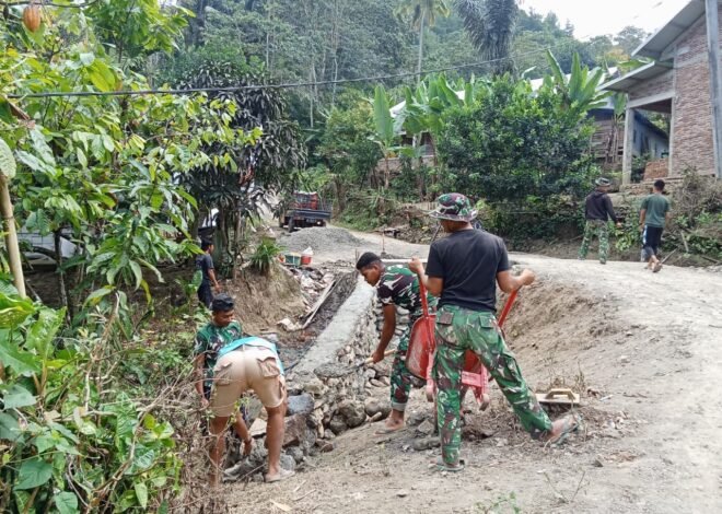 Lanjutan Kegiatan Pengecoran oleh Satgas TMMD Ke-129 di Dusun Samaenre