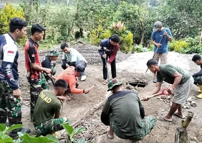 TNI Manunggal Membangun Desa Perbaiki Dekker Titik 1 di Bone