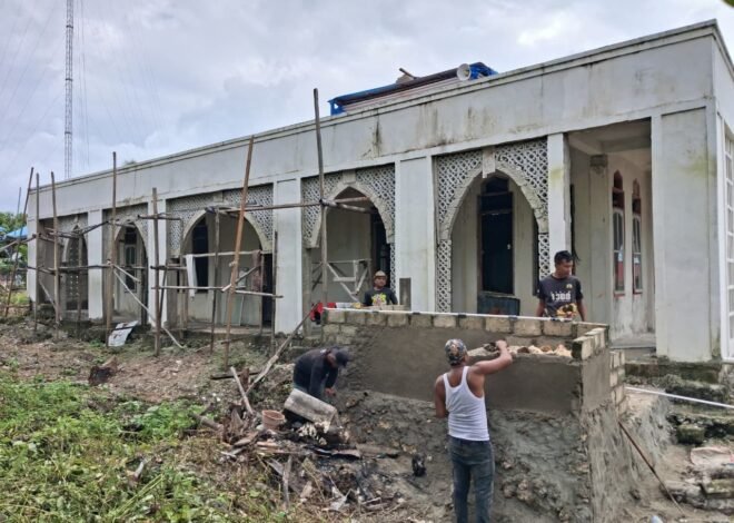 Masyarakat Senang Tak Lagi Berwudhu di Rumah, Satgas TMMD Bangun Manunggal Air di Masjid Desa Umbele Lama