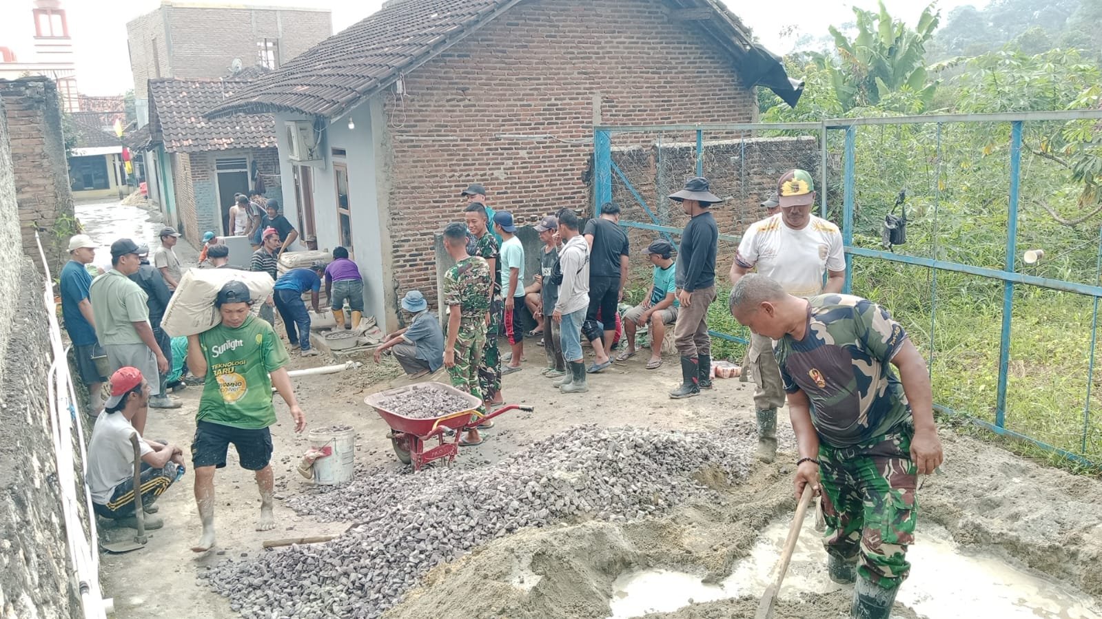 Rabat Beton Jalan Nangka Disiapkan Jadi Penopang Aktivitas Ekonomi Warga Pinang Jaya