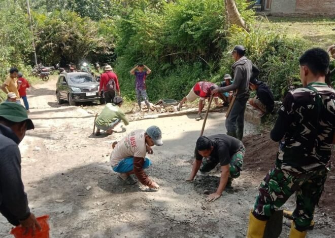 TNI dan Masyarakat Bersinergi dalam Perbaikan Dekker Titik 5