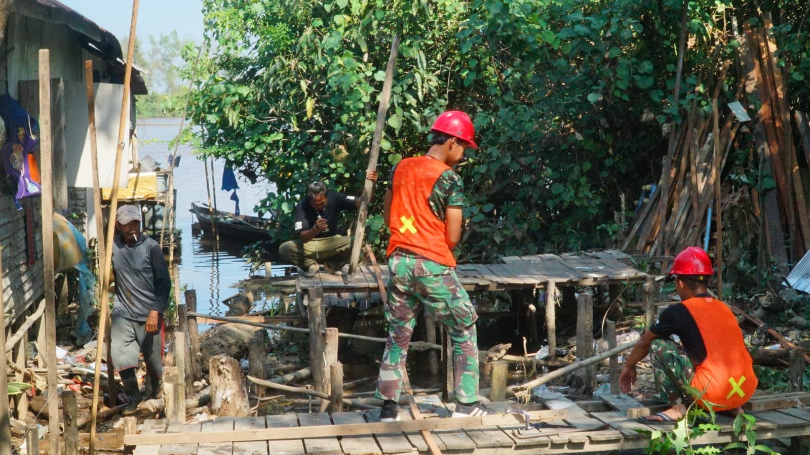 Progres RTLH SAS 4 Terus Meningkat, Satgas TMMD Fokus Perkuat Struktur Bangunan