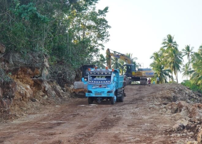 Alhamdulillah, Jalan Penghubung Kepulauan Umbele Kini Sudah Dapat Dilalui Truk
