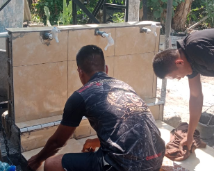 Sumur Bor TMMD Kodim 0413/Bangka Kian Siap Digunakan, Keramik Rampung di Desa Deniang