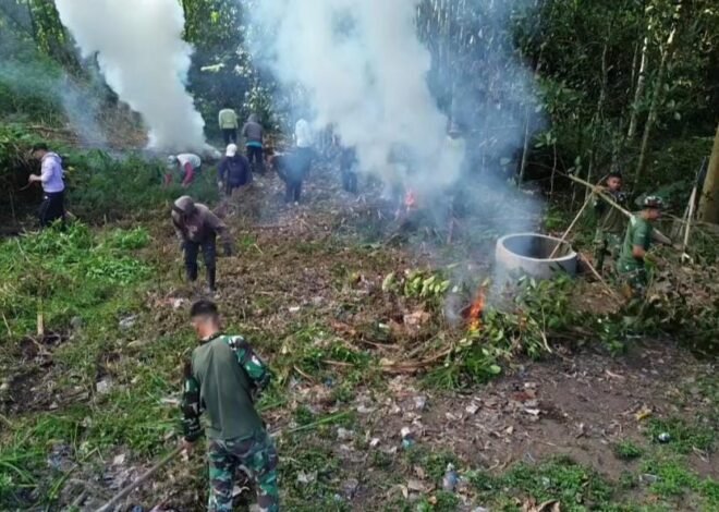 Pembersihan Pura Puseh Jadi Momentum Pererat Kemanunggalan TNI dan Rakyat di Desa Sekardadi