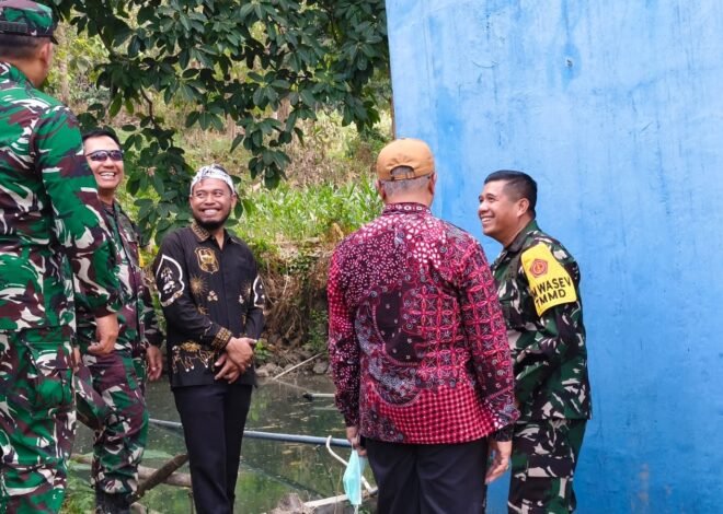 Pastikan Ketersediaan Air Bersih, Ketua Tim Wasev TMMD 129 Tinjau Langsung Tandon Induk dan Sumber Air Rute Dusun Bakon
