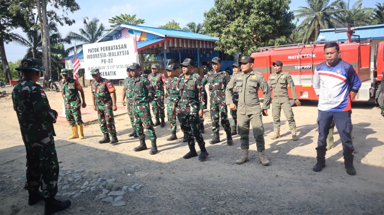 Sentuhan Kemanusiaan TMMD ke-129: Satgas Kodim 0911/Nunukan Salurkan Air Bersih untuk Warga Bukit Harapan