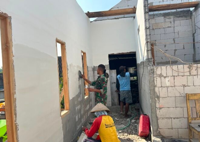 Gotong Royong Satgas TMMD dan Warga Percepat Pembangunan RTLH Bapak Koko Margono