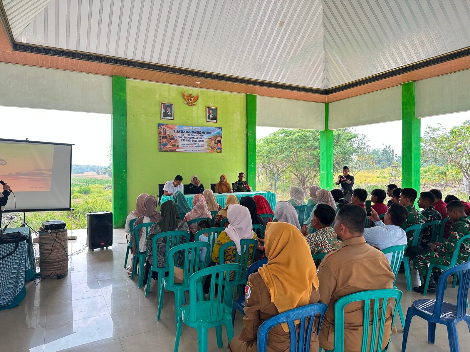 TMMD Ke-129 Kodim 0813/Bojonegoro Gandeng Dinas Perpustakaan dan Kearsipan Jawa Timur Tingkatkan Wawasan Masyarakat