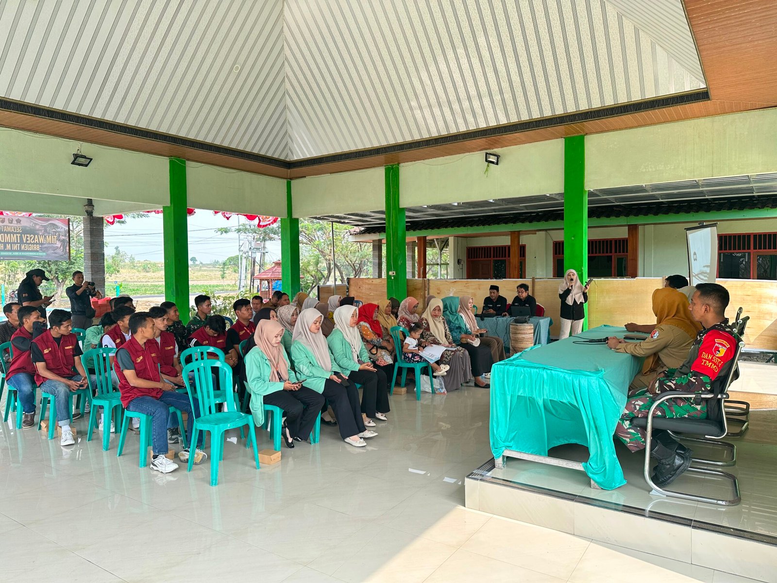 Literasi dan Kearsipan Jadi Materi Nonfisik TMMD Ke-129 di Balai Desa Kesongo