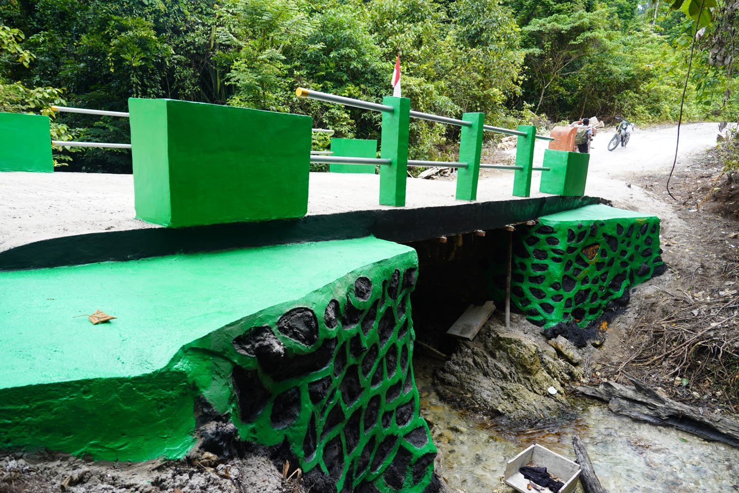 Jembatan Kampung Sesor Rampung, TMMD Ke-129 Tunjukkan Komitmen untuk Masyarakat