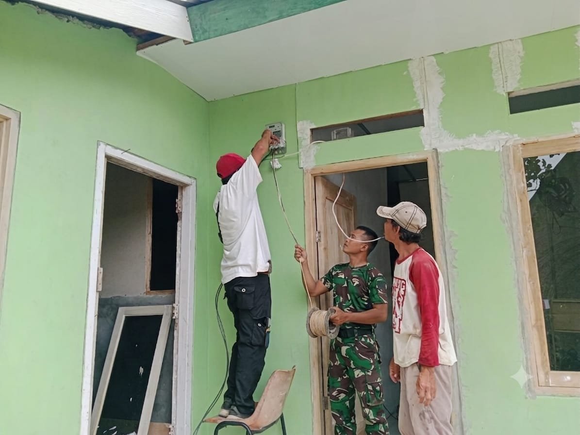 TMMD ke-129 Kodim 0410/KBL Terus Wujudkan Rumah Layak Huni bagi Warga Pinang Jaya