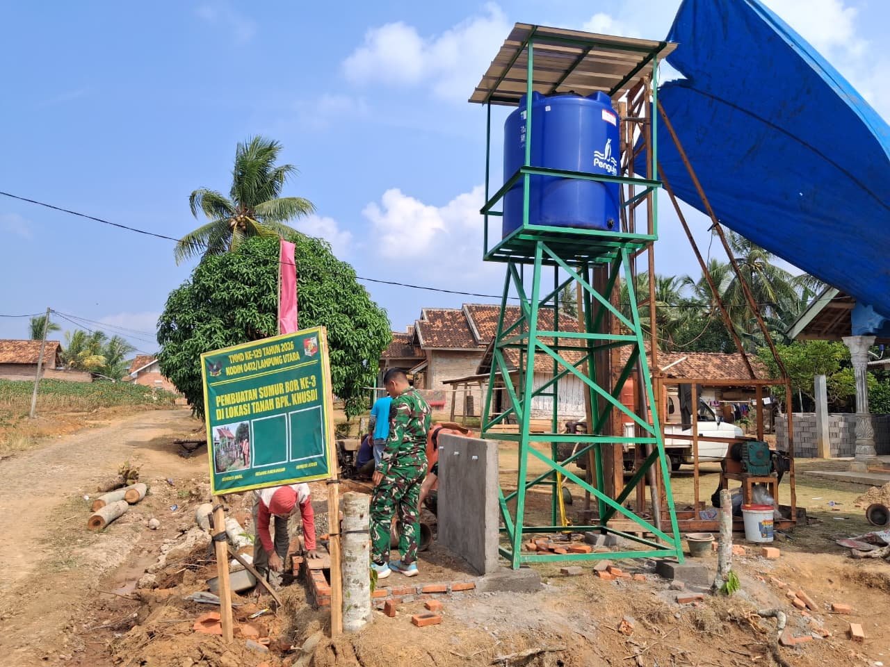 Warga sangat Bersyukur. Sumur Bor dan Bangunan Fisik TMMD ke-129 di Baru Raharja Hampir Rampung
