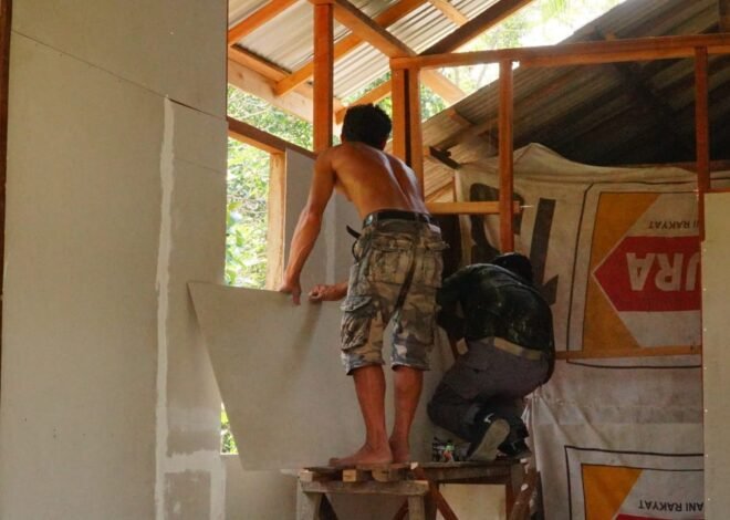 Gotong Royong Satgas TMMD dan Warga Percepat Pembangunan RTLH