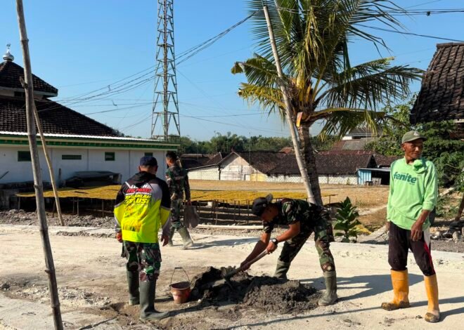 Kebersamaan Satgas TMMD dan Warga Wujudkan Drainase Berkualitas di Dusun Krebet
