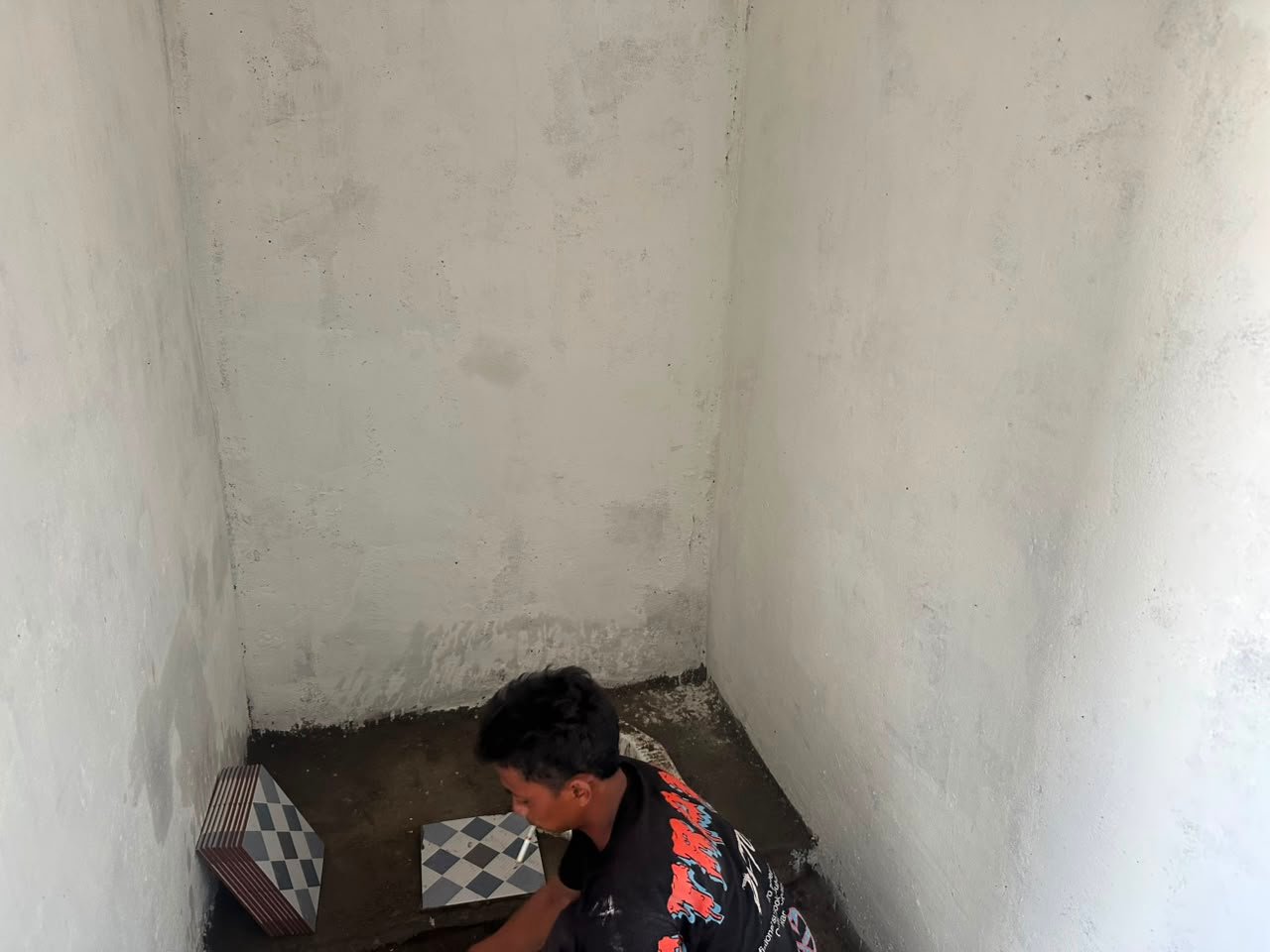 Kamar Mandi Rumah Ibu Rodiah Dikebut, Satgas TMMD 129 Bangka Hadirkan Hunian Lebih Sehat