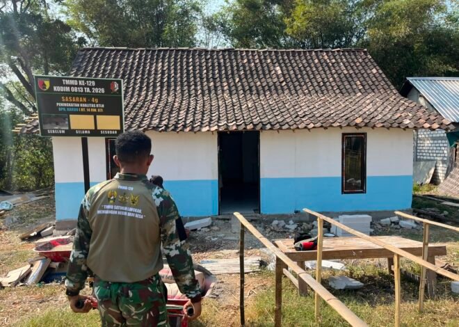 Kerja Sama Satgas TMMD Percepat Pendistribusian Material Pembangunan