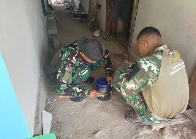 Satgas TMMD Percantik Rumah Ibu Saelah Lewat Tahap Pengecatan RTLH